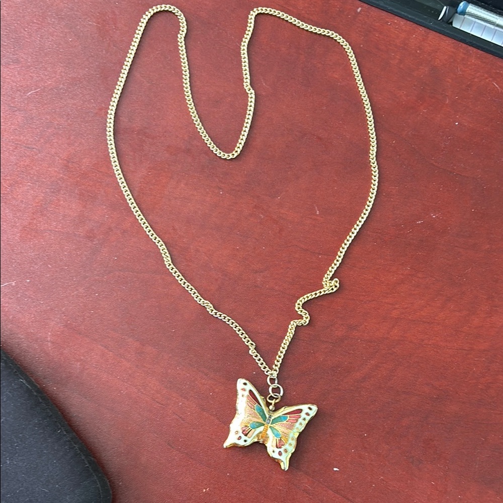 Gold Butterfly Pendant Necklace